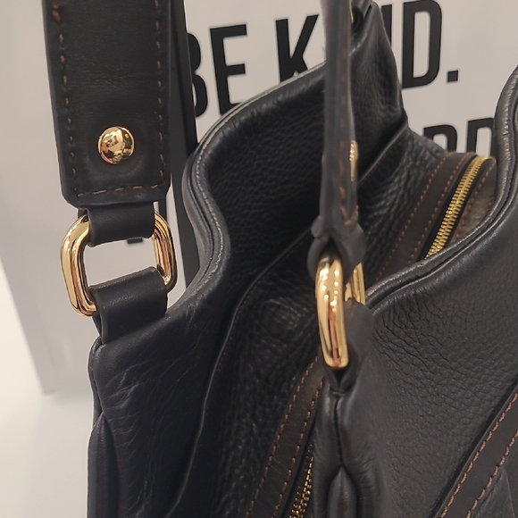 UGG Black Leather Women's Bag - Picture 7 of 14